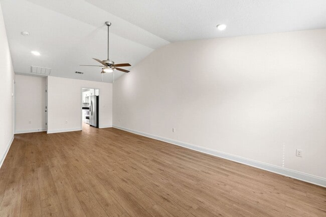 Foto del edificio - 2221 Archer Ln