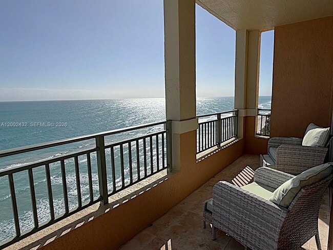 Building Photo - 2080 S Ocean Dr