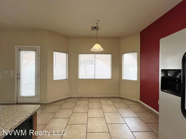 Foto del edificio - 3 br, 3 bath House - 5997 Aimless Street