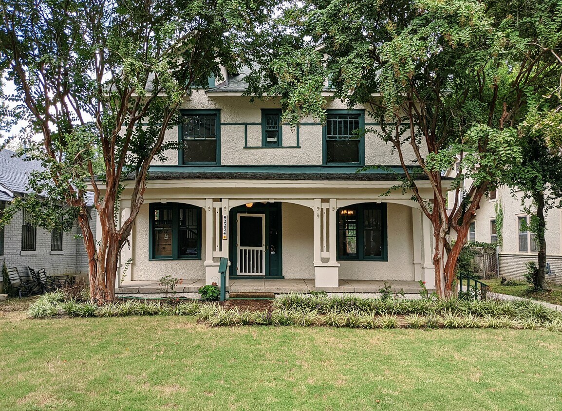 2234 Madison Ave Unit 201, Memphis, TN 38104 Apartments in Memphis