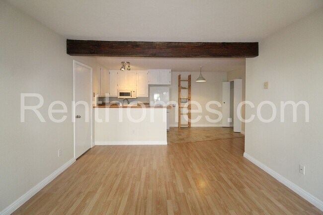 Foto del edificio - 3550 Ruffin Rd