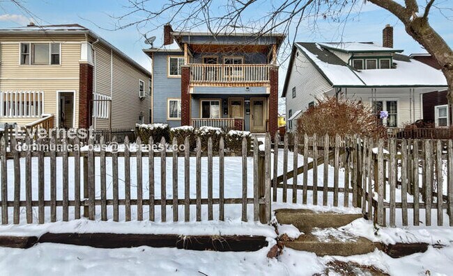 Foto del edificio - 466 E Oakland Ave