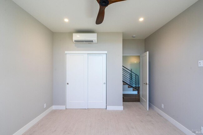 Building Photo - 3842 Horizon View Way
