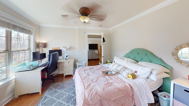 Foto del edificio - 9316 Shingle Oak Dr