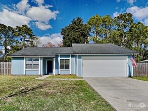 Building Photo - 5173 Horse Track Dr N