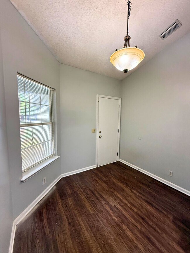 Foto del edificio - 4/2 with access to Community Amenities