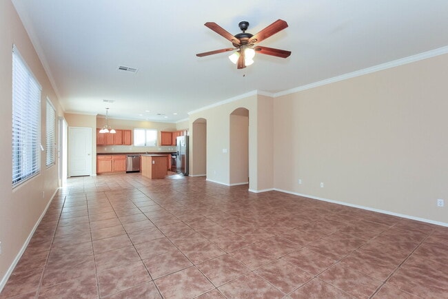 Building Photo - 14807 W Larkspur Dr