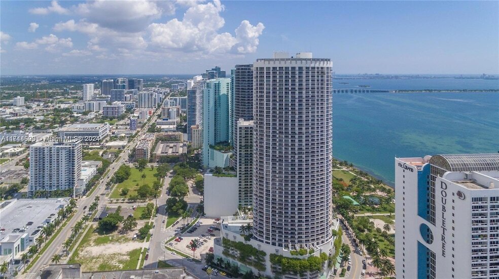 Foto principal - 1750 N Bayshore Dr