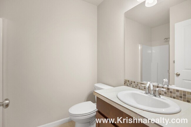 Foto del edificio - Beautiful Abbey Creek Home 5BR* 3BA* + Bonus (could be used as bedroom) Excellent Location! A+ Sc...
