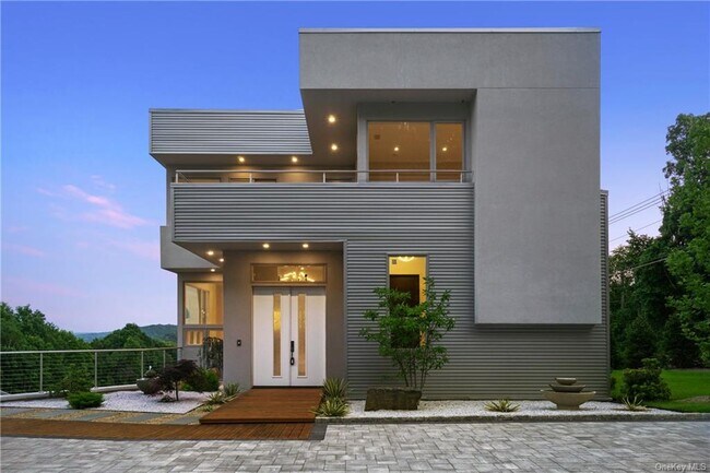 Building Photo - 68 Root Ave