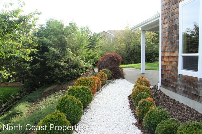 Foto del edificio - 3 br, 2.5 bath House - 1136 Chinook Lane