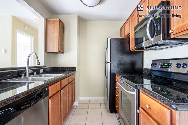 Building Photo - 37272 Spruce Terrace