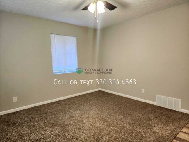 Foto del edificio - 2305 Nesmith Lake Blvd