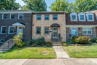 Building Photo - 9103 Vosger Ct