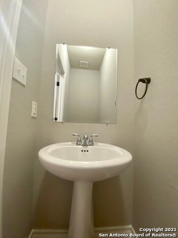 Foto del edificio - 6412 Attucks Ln