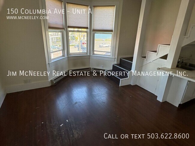 Foto del edificio - 150 Columbia Ave