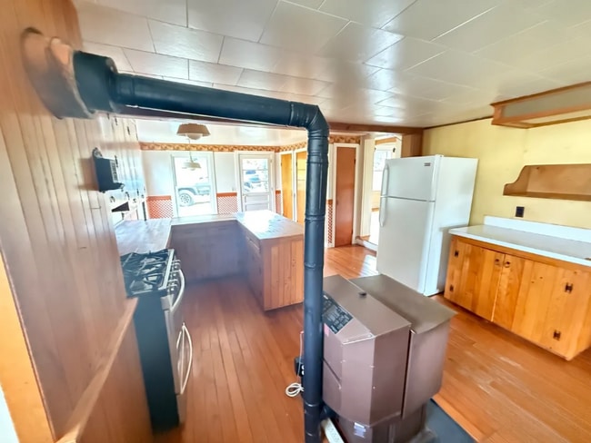 Foto del edificio - 23217 Village Rd