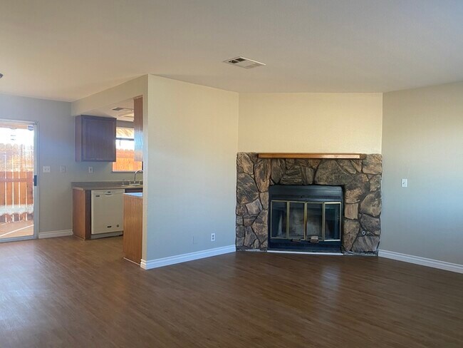 Building Photo - Pet-Friendly Two Bedroom Home With A Firep...