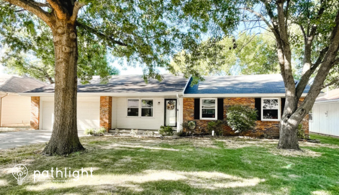 Primary Photo - 1807 West Swan Street, Springfield, MO, 65807