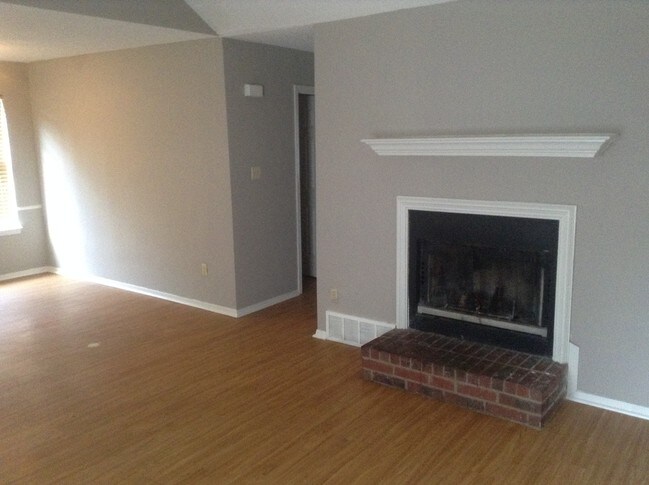 Foto del edificio - 4572 Summer Creek Cove