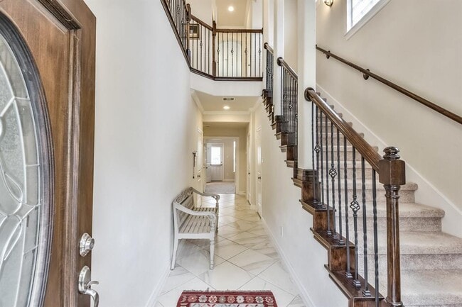 Foto del edificio - 1410 Upland Orchard Dr