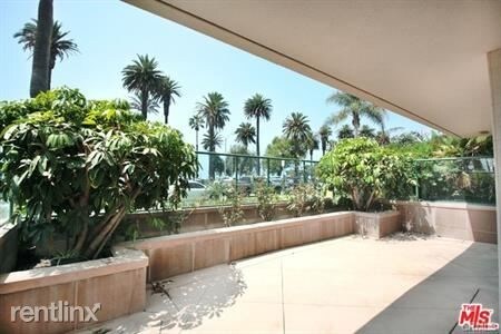 Building Photo - 3 br, 3 bath House - 951 Ocean Ave Unit 104
