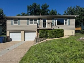 Building Photo - 1604 Pelton Ave