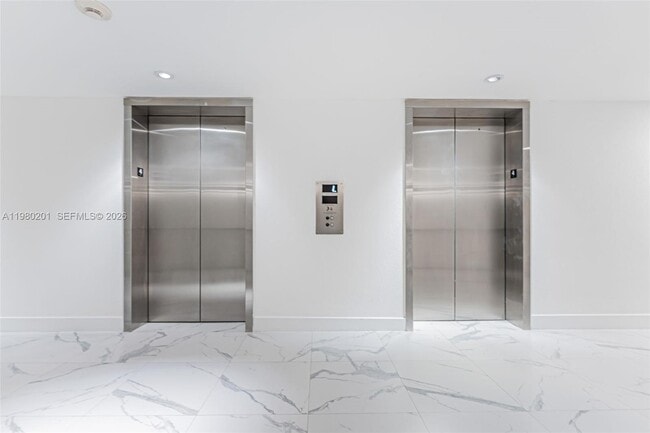 Foto del edificio - 1000 West Ave