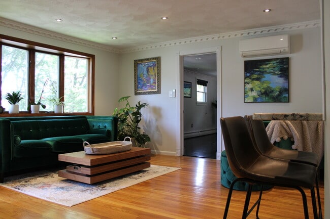 Foto del edificio - 5 Cheryl Ave