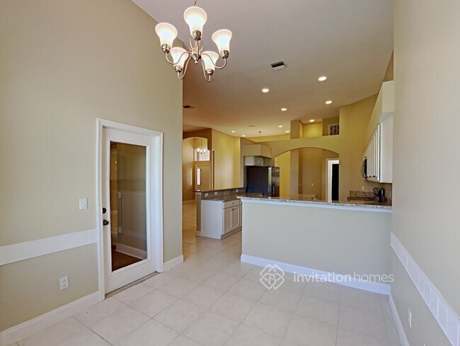 Building Photo - 778 Thrasher Dr
