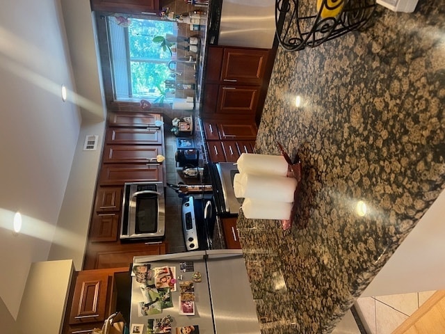 Building Photo - 9352 Bay Colony Dr