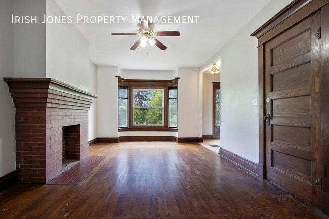Building Photo - 67 Newman Pl
