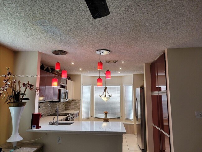 Foto del edificio - 253 NW 166th Ave