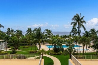 Building Photo - 881 Ocean Dr