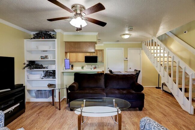Foto del edificio - 12755 Mill Ridge Dr