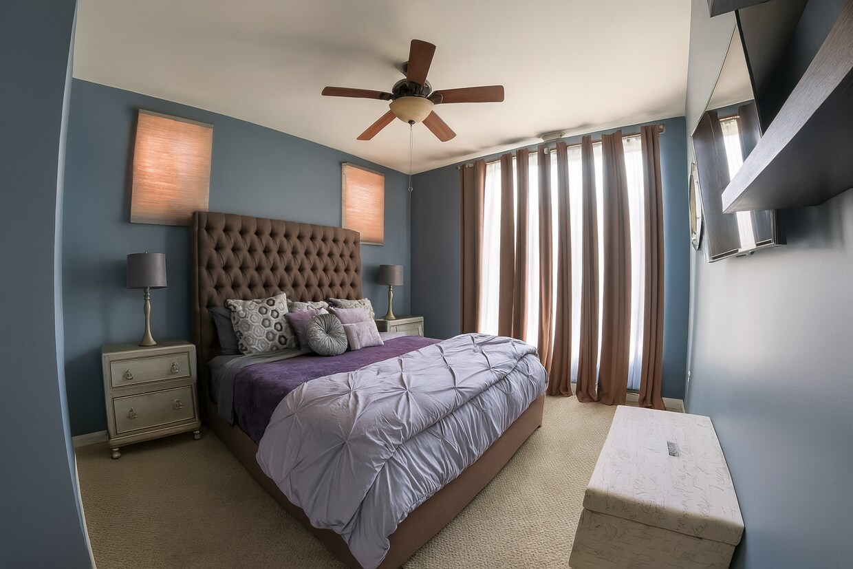 Foto principal - 307 E 25th St