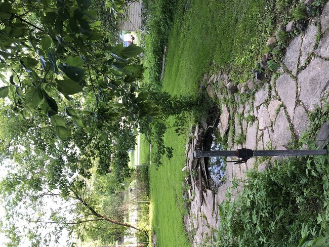 Foto del edificio - 4 br, 1 bath House - 28285 W Oak St