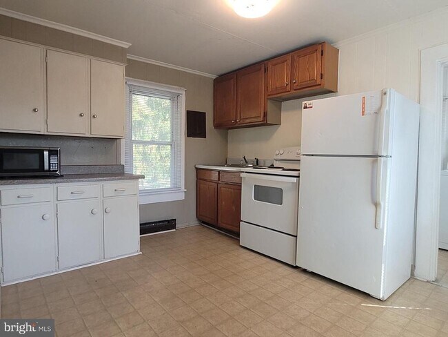 Foto del edificio - 214 Weiner Ave