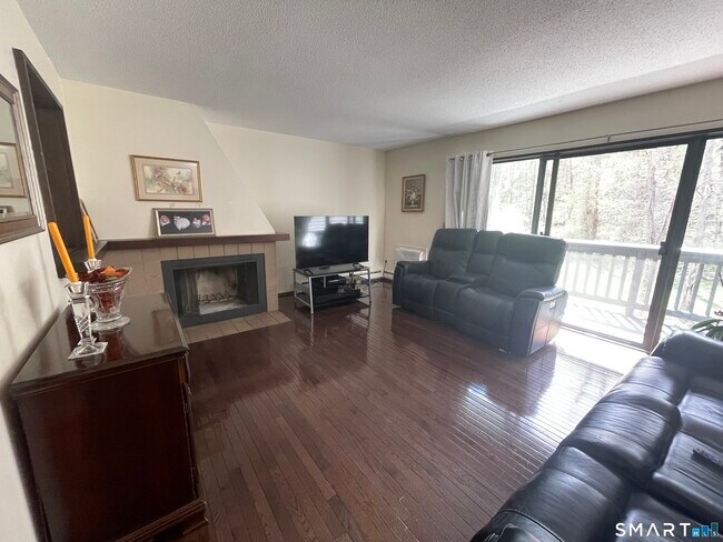 Foto del edificio - 21 Hudson Glen St