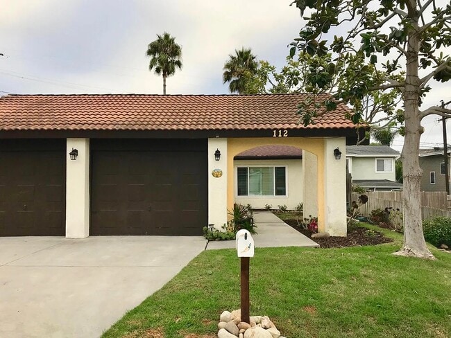 Building Photo - 112 Avenida Dolores