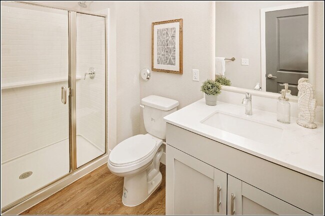 Interior Photo - 44 West Luxury Living