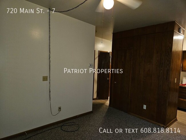 Foto del edificio - 1 bedroom/ 1 bath in Black River Falls, WI