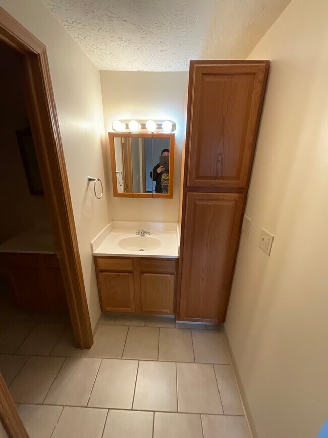 2 habitaciones - Valley View Apartments