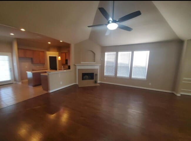 Building Photo - 15314 Harlin