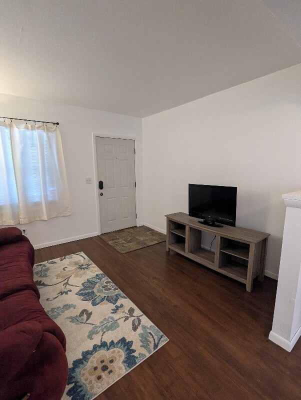 Foto del edificio - 232 31st St NE