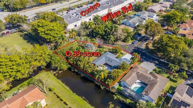 Foto del edificio - 4500 NW 113th Terrace