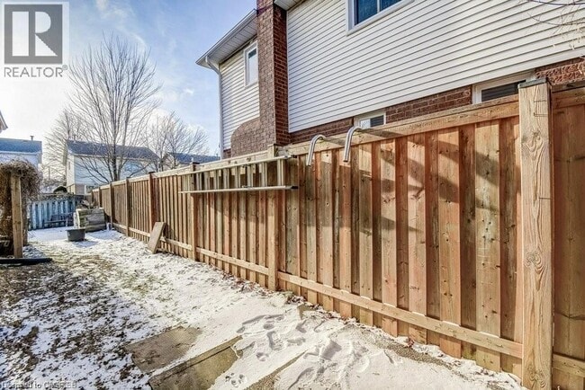 Building Photo - 3007 Headon Forest Dr