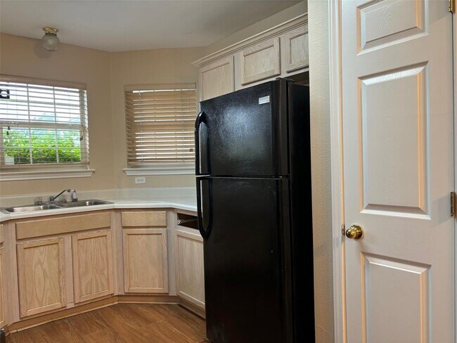 Building Photo - 1612 Darley Arabian Dr