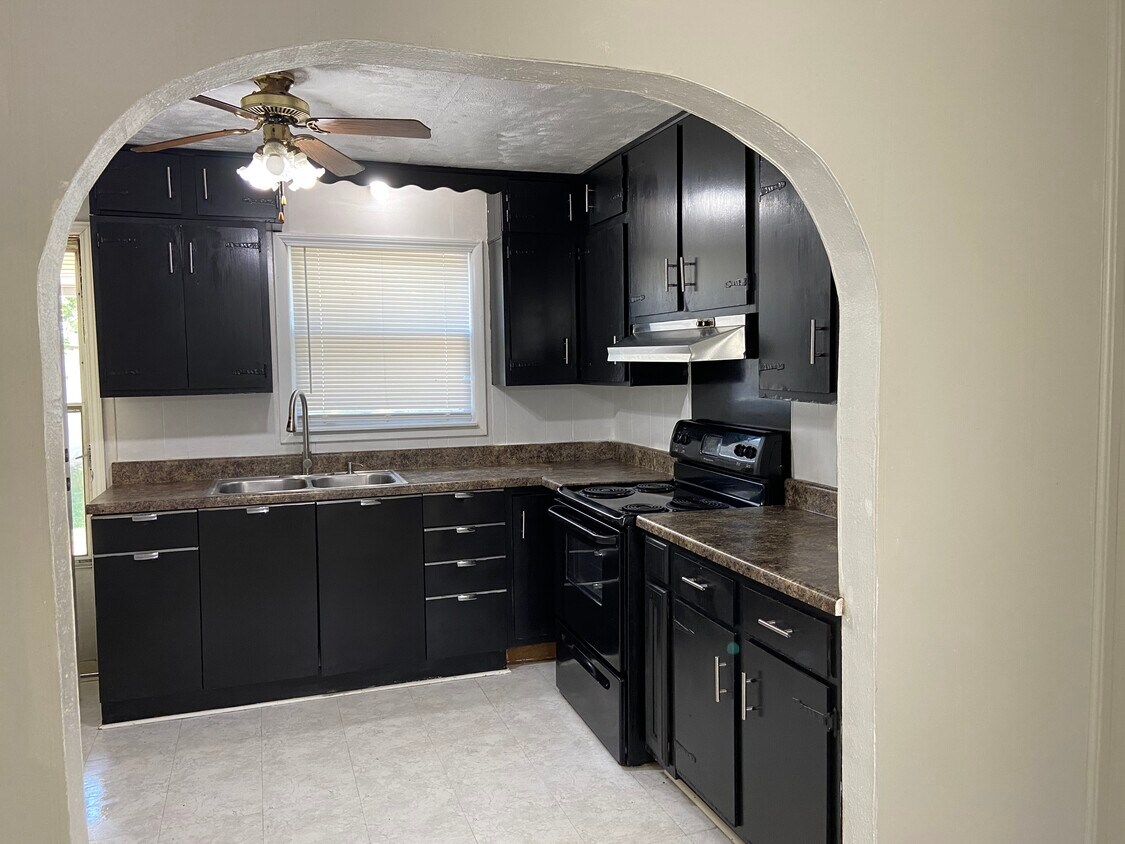 213 Gayle Way, Bowling Green, KY 42101 House Rental in Bowling Green