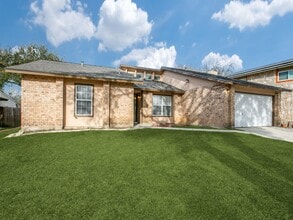 Building Photo - 9535 Millers Ridge